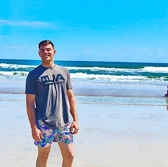 Meet your Posher, Kevin - Picture 1 of 1